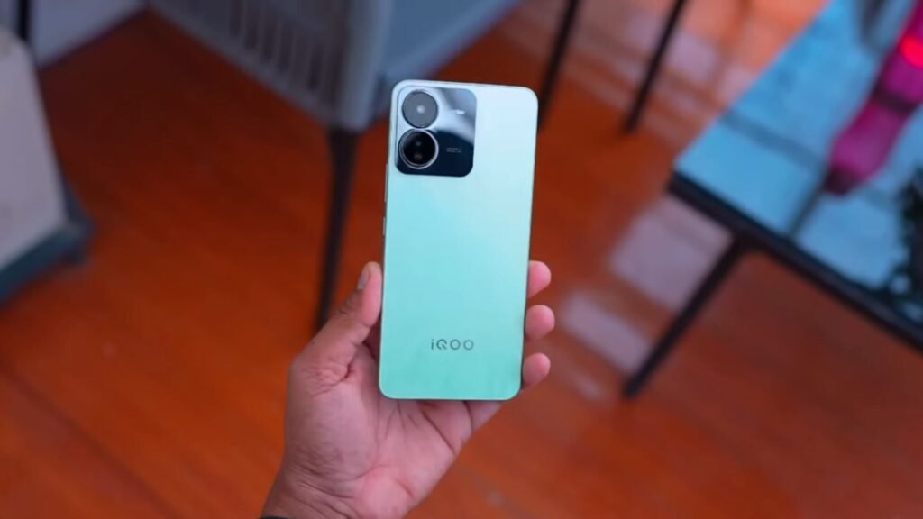 IQOO Z9x Smartphone