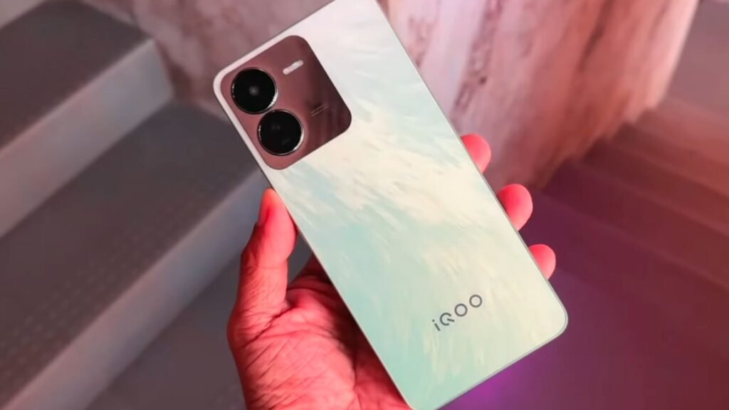 IQOO Z9x Smartphone