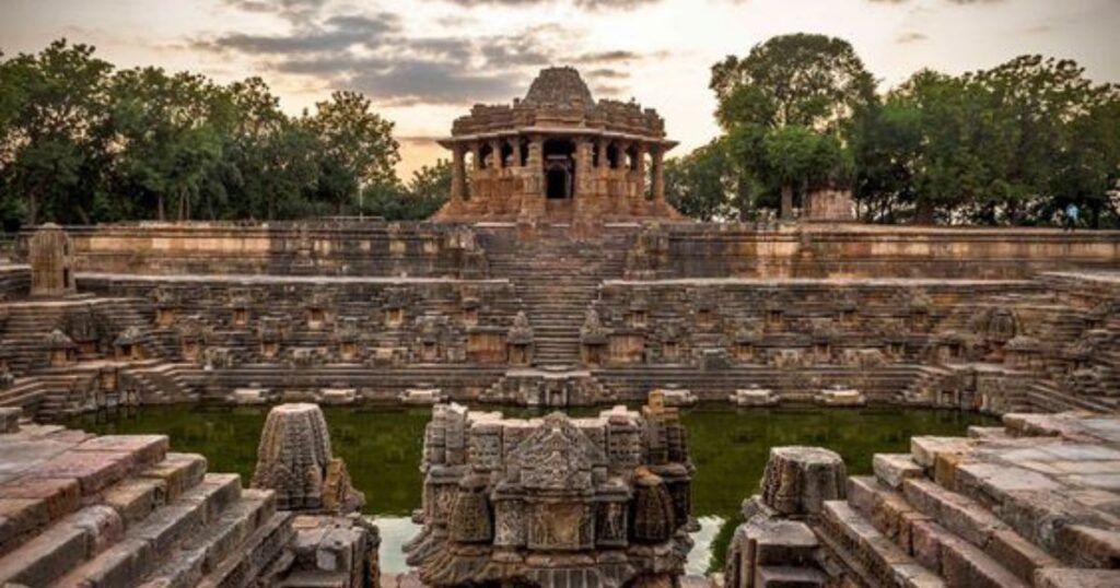 Tourist Attractions Places to Visit in Gujarat India